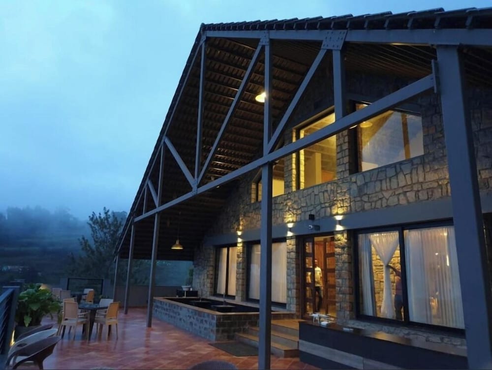 LEOPARDROCK WILDERNESS RESORT