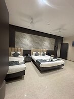Hotel Govind Regency