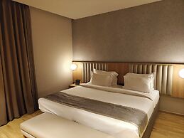 Treat Hotel Nashik City Center