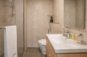 Elegant 2BRApt In Damac Hills 2