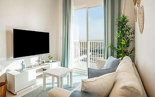 Elegant 2BRApt In Damac Hills 2