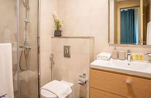 Elegant 2BRApt In Damac Hills 2