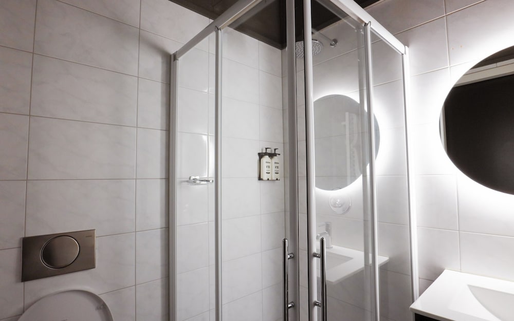 Rooms25