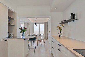 Panoramic Seaview Apartment in t Zoute