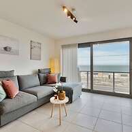 Cosy Apartment With Amazing Beach View