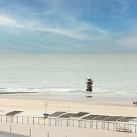 Lovely Apartment With Terrace and sea View