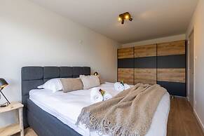 Cosy Apartment With Vintage Interior