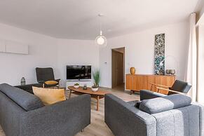 Corner Apartment With Fantastic sea View