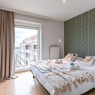 Charming Apartment Near the Beach With Balcony