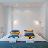 Beautiful Seaview Apartment With Private Garage