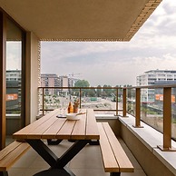 Family Apartment Located by the sea