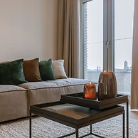 Beautiful Apartment With Terrace and Parking
