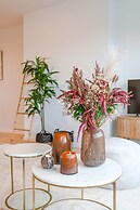 Luminous Family Apartment With Magnificent View