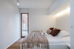 Modern Apartment With Terraces and Parking