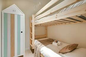 Luxurious two Bedroom With Lateral Seaview