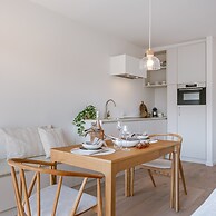 Comfortable Apartment Near the sea