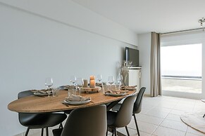 Bright Apartment With Beautiful sea View