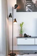 Bright Apartment With Seaview
