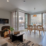 Queen at Sea Modern 2 Bedroom Apartement