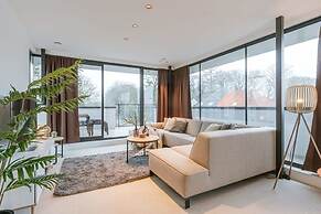 Apartment With two Large Terraces