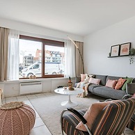 Boulevard Apartment Near the Beach