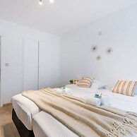 Renovated Apartment Close to the Beach