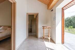 Quiet and Authentic Vacation Property With Pond