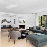 Relax in Luxury at This Stunning Seaside Villa