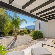 Relax in Luxury at This Stunning Seaside Villa