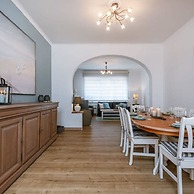 Spacious Apartment With Terrace in Ostend