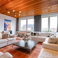 Spacious Vacation Home for 12 Guests in Westende