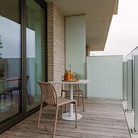 Your Perfect Coastal Escape With Swimming Pool
