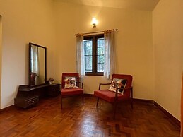 Nashika Villa by evaddo