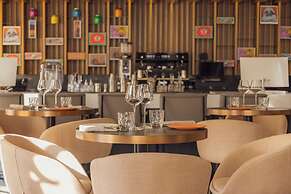 Le Square By Onomo Collection