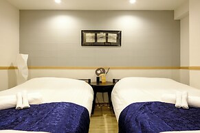 Tokyo Shimbashi 579