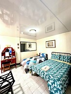 Topaz Bed and Breakfast Hotel