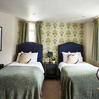 The Old Coach House - From 500 Per Night