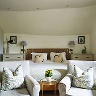 The Old Coach House - From 500 Per Night