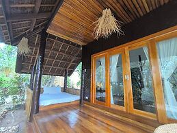 U Story Resort