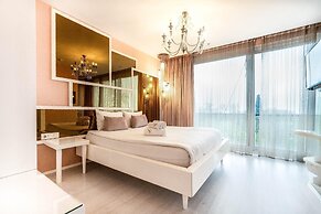 GOLDEN PARS HOTEL