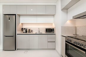 Marina Vista Emaar Beachfront Apartments