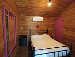 Izgen Bungalows Çıralı