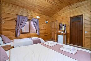 Izgen Bungalows Çıralı