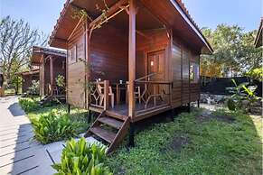 Izgen Bungalows Çıralı
