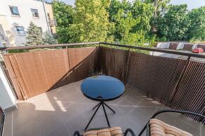 Tropicana by Grand Apartments