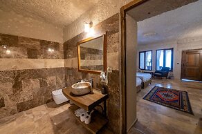 Majestic Cave House