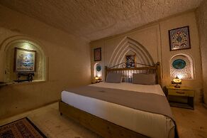 Majestic Cave House