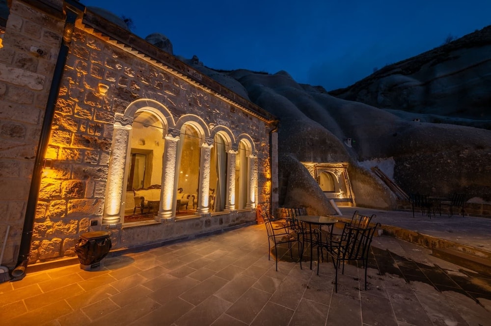 Majestic Cave House