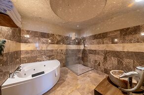 Majestic Cave House