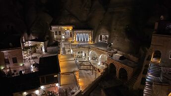 Majestic Cave House